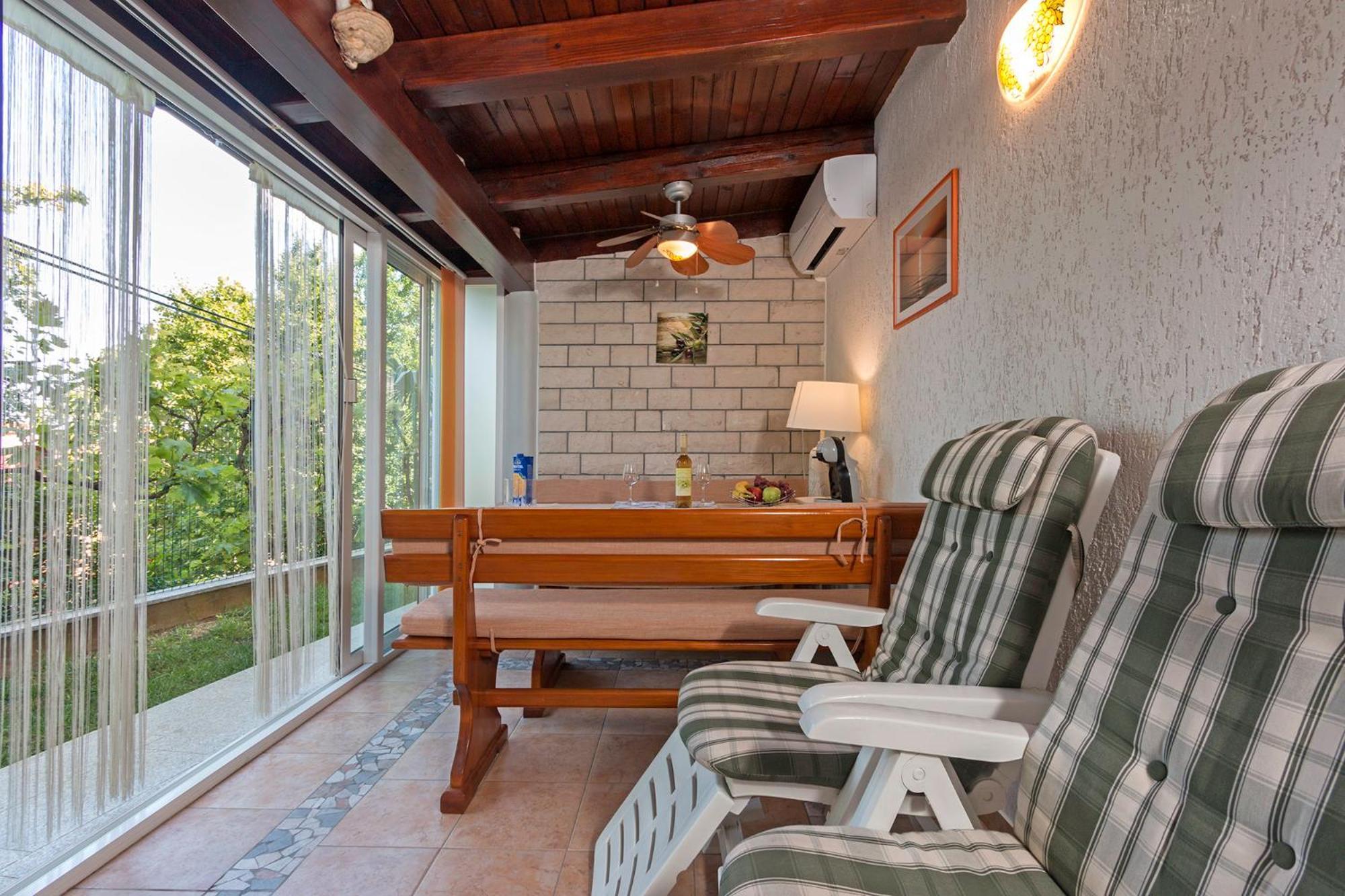 Studio Apartment Oliva Пула Екстериор снимка